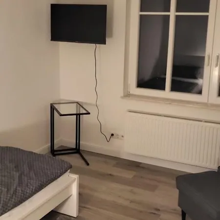 Apartment Monteurshaus Neumann Heide (Schleswig-Holstein)